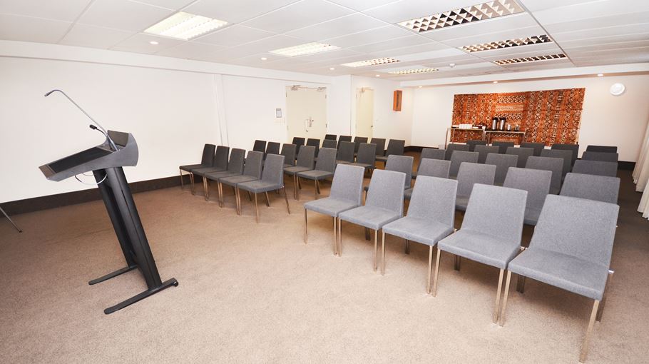 Kauri Room - Theatre Seating Style | Jet Park Hotel Auckland Airport Conference Centre