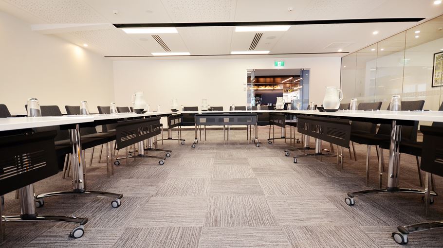 Tui Room - Ushape Seating Style - Centre | Jet Park Hotel Auckland Airport Conference Centre