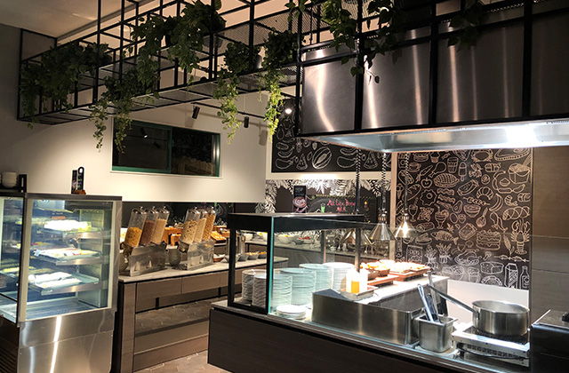 Auckland's Best Restaurant Flying Fish Mangere Auckland Airport